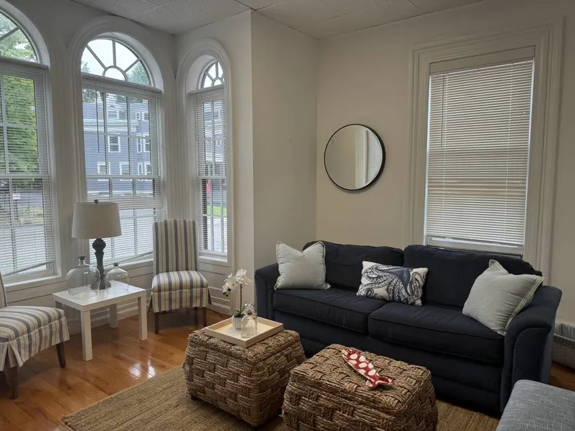 Holiday apartment with garden - Image 1