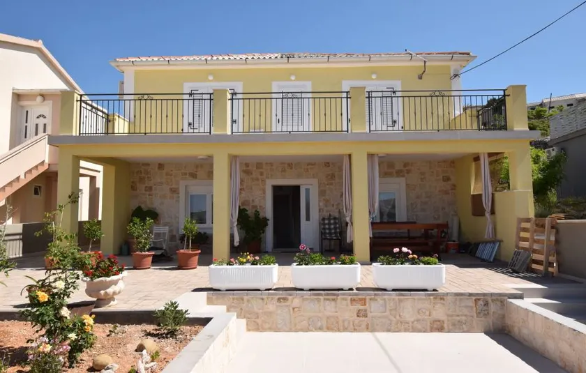 Apartman Ema by Villas Guide - Image 1