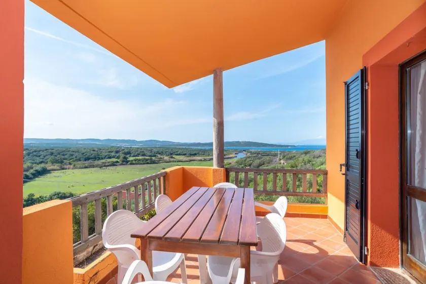 Appartement avec jardin et terrasse | Vue mer - Image 1