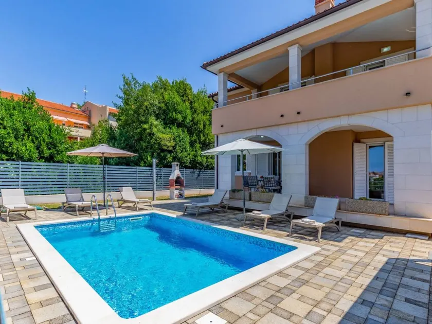 Ferienhaus mit privatem Pool, Garten und Terrasse | Hunde erlaubt - Image 1
