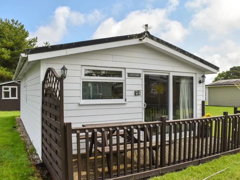 Family-friendly wonderful cottage with garden - Image 1