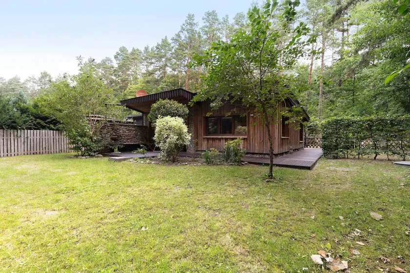 Bungalow 'Urlaubsoase Am Bruchsee' with Lake View, Private Terrace and Private Garden - Image 1