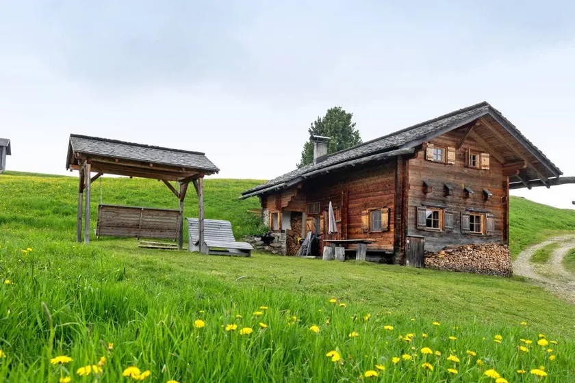 Berghütte 'Laffaa' mit Bergblick und Privatem Garten - Image 1