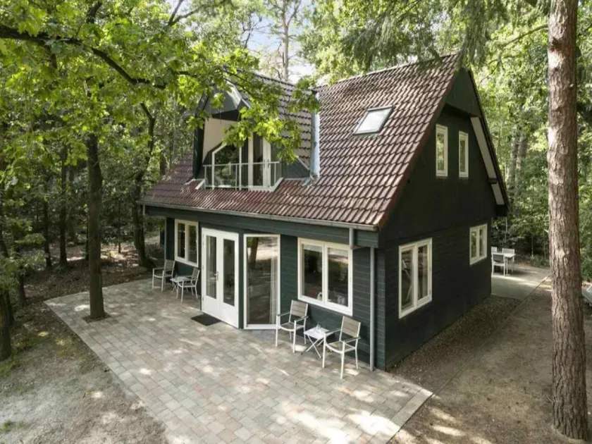 DG131 - Holiday home in Norg - Image 1