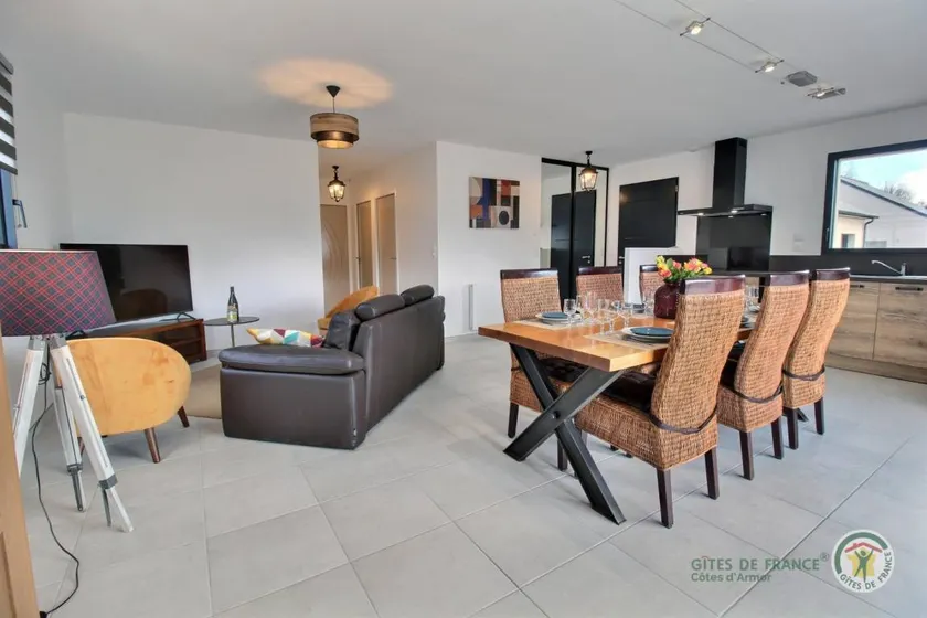 Gite with terrace & garden - Image 1
