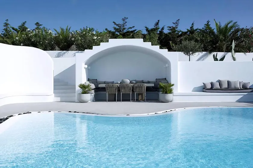 Villa avec piscine privée, jardin et terrasse | Vue montagne - Image 1