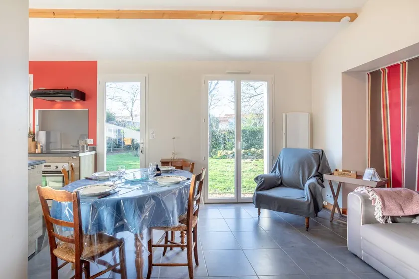 Family-oriented lovely cottage with barbeque & garden | Garden view | Good for workation | Pets allowed - Image 1