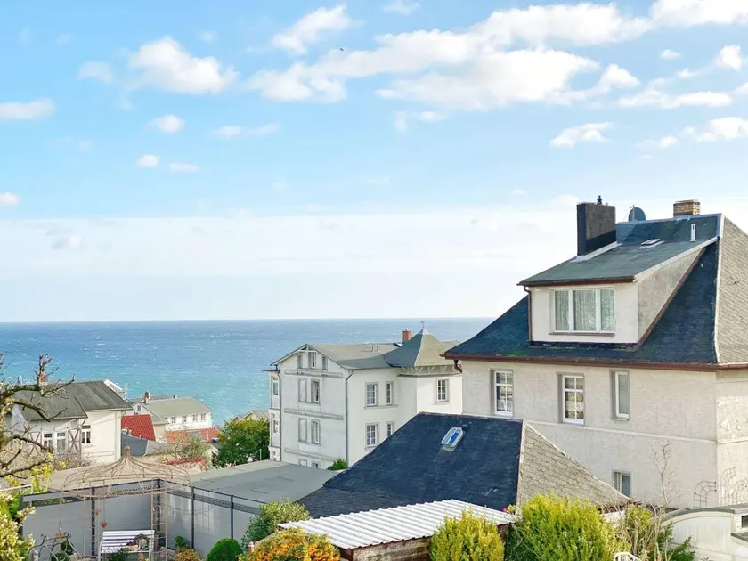 Merveilleux appartement adapté aux familles avec jardin | Vue mer | Plage à proximité | Parfait pour le travail à distance | Avec animaux autorisés - Image 1