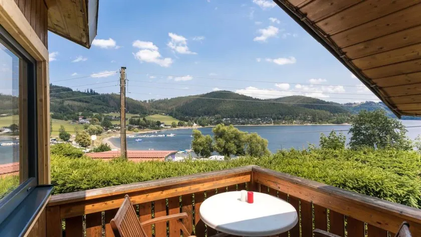 House with barbeque, terrace & garden | Sea view - Image 1