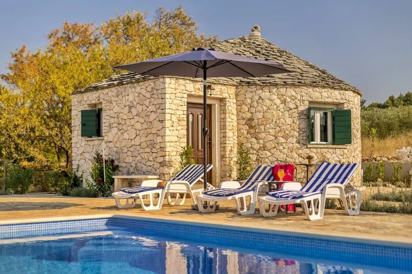 Child-friendly charming holiday home - Image 1