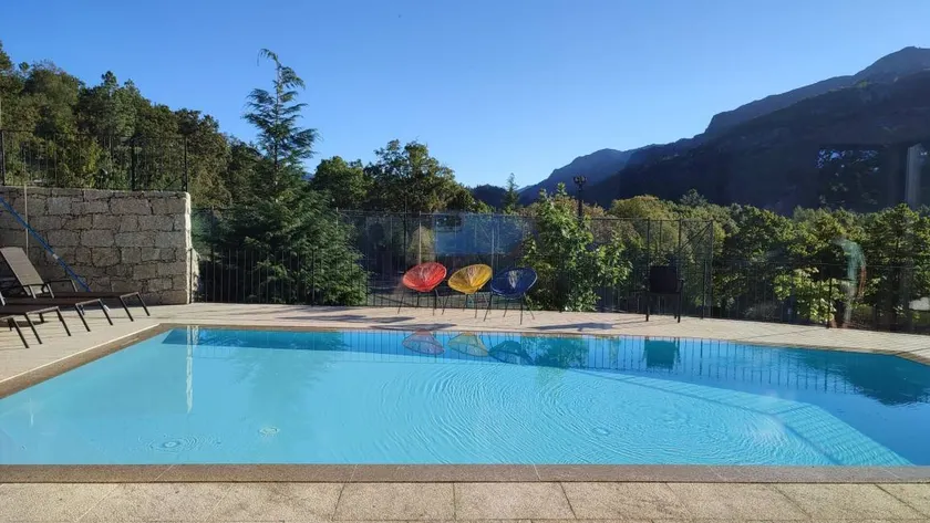 Maison de vacances avec terrasse, internet haut débit et piscine | Vue jardin | Avec animaux autorisés - Image 1