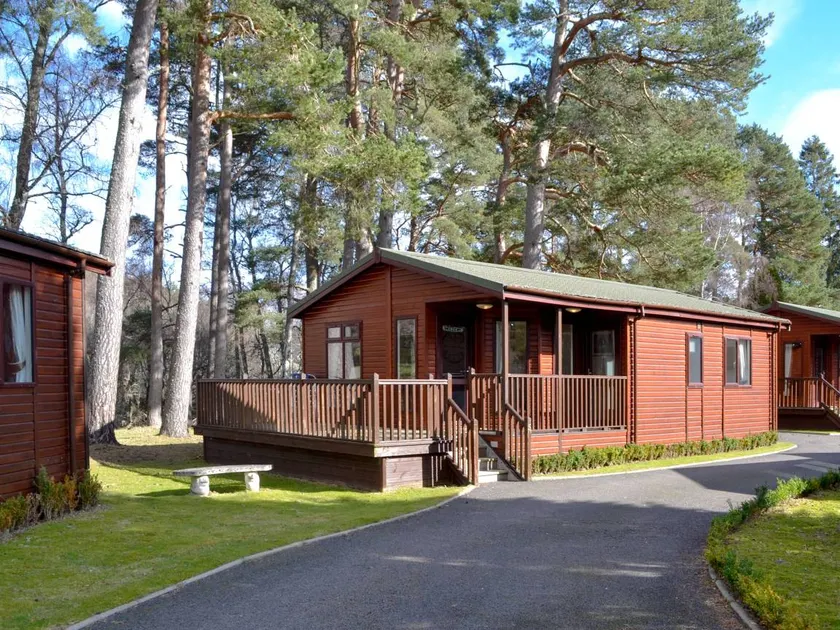 Cottage with BBQ | River view - Image 1