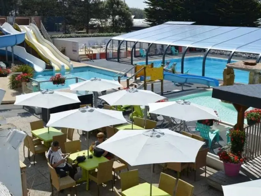 Familienfreundliches tolles Mobilheim mit beheiztem Pool und Terrasse | Haustierfreundlich - Image 1