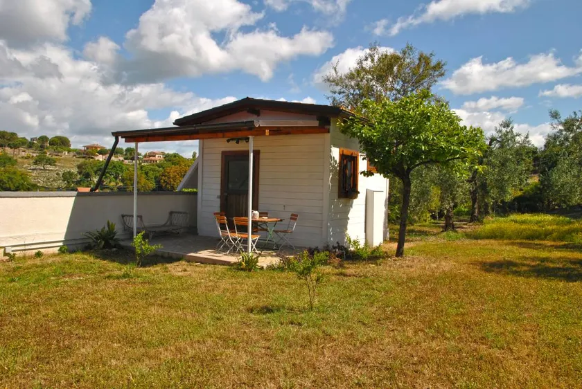 Holiday home with garden | Garden view - Image 1