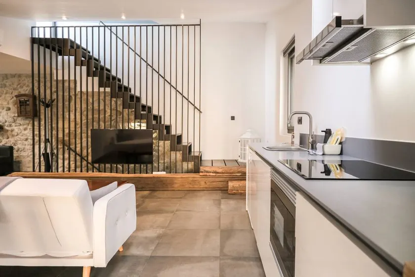 Fully equipped holiday apartment with terrace | Mountain view - Image 1