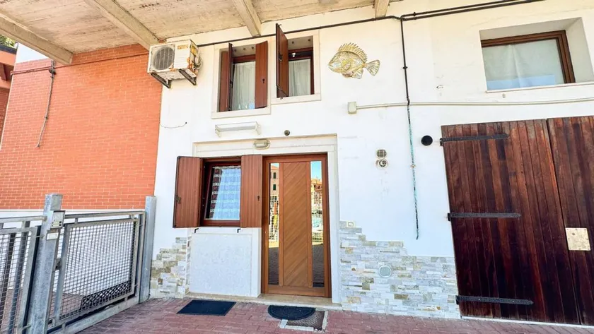 Apartment | Panoramic view - Image 1