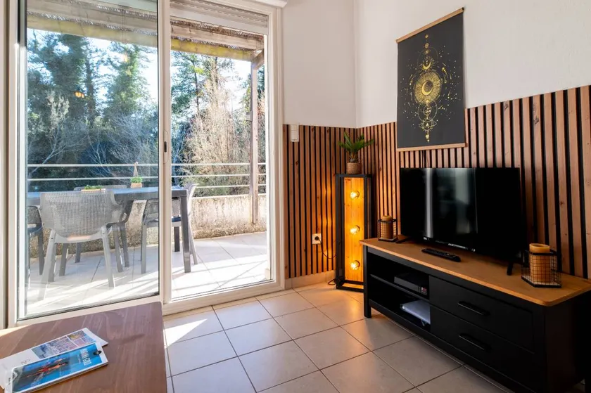 Wunderschöne Ferienwohnung mit Grill, Pool und Terrasse | Meerblick | Nah am Strand - Image 1