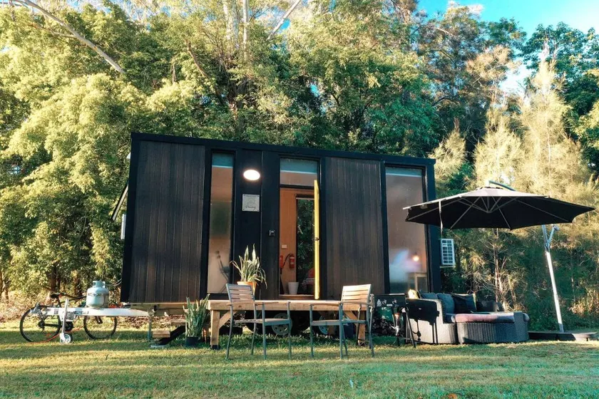 Tranquil Tiny Cabin Retreat with Stargazing near Sunshine Coast, Yandina QLD - Image 1