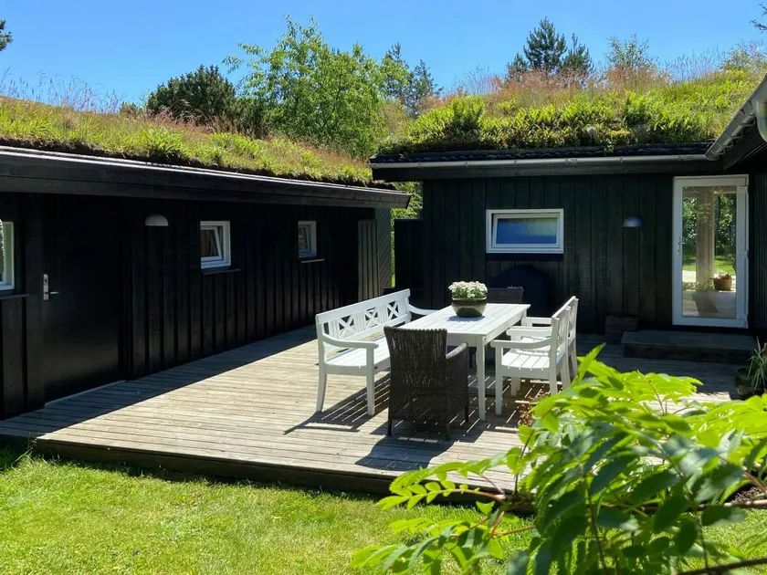 A gem in the woods close to the North Sea - Image 1