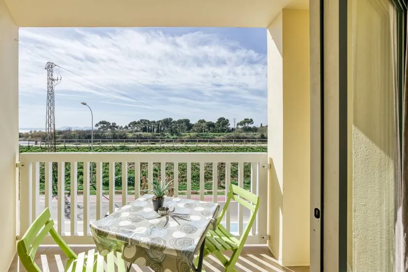 Wohnung mit Terrasse | Meerblick | Neben dem Strand | Haustiere erlaubt - Image 1