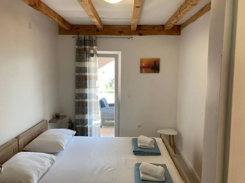 Two bedroom apartment with terrace and sea view Tkon, Pašman (A-23194-a) - Image 1