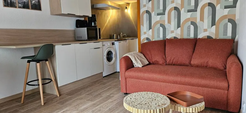 Beautiful holiday home with garden, BBQ & terrace | Mountain view | Good for workation | Pets allowed - Image 1