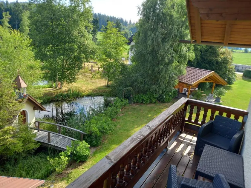 Holiday apartment with terrace - Image 1