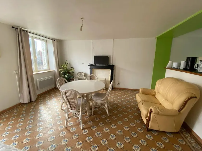 Agradable casa vacacional con 1 dormitorio para 2 personas - Image 1