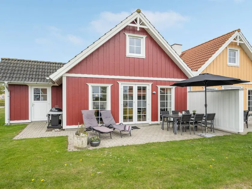 Family-friendly ample house with terrace, sauna & barbeque | Sea view - Image 1