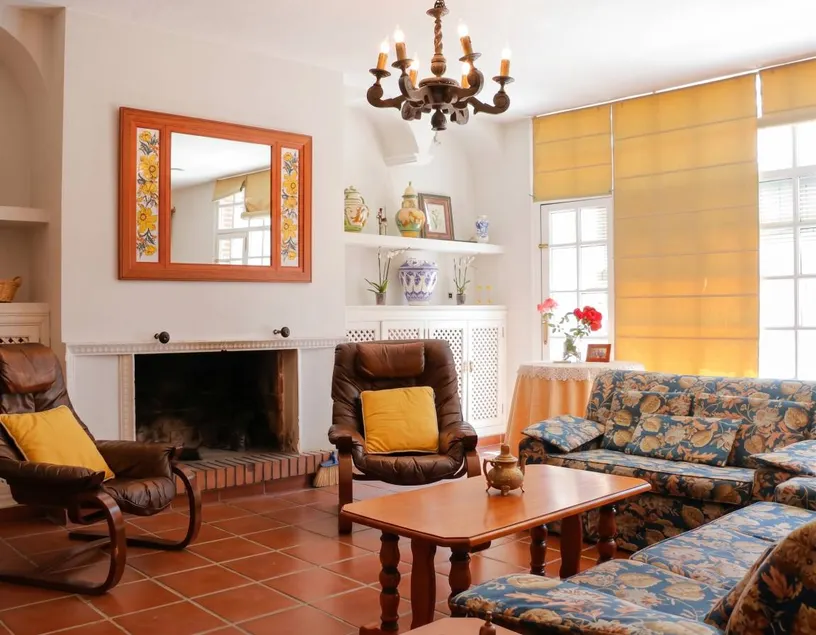 House with terrace & BBQ - Image 1