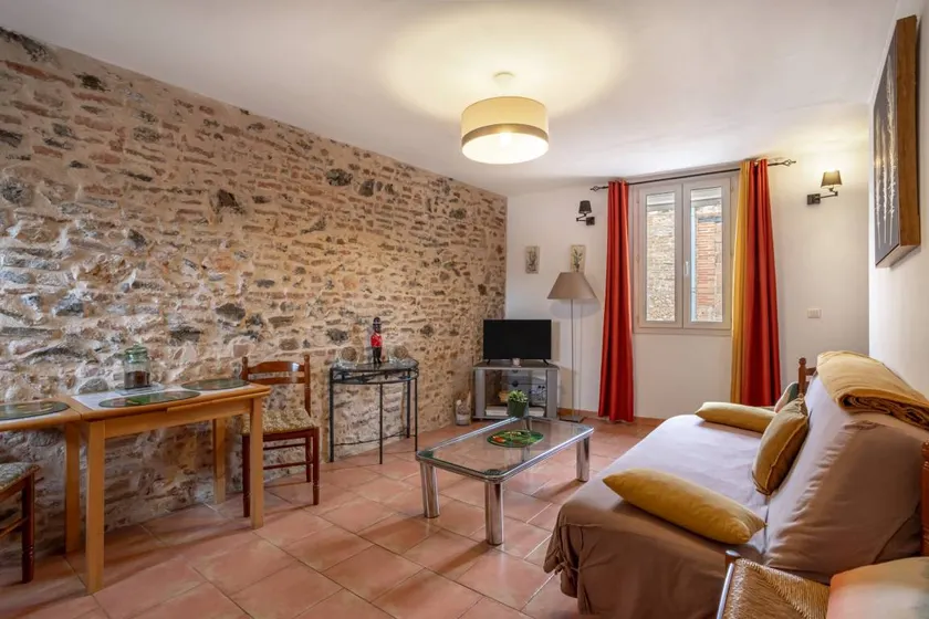 Apartment | Garden view - Image 1