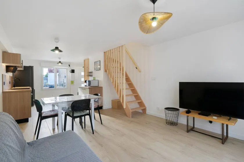Holiday Home 'St Augustin' with Private Terrace, Private Garden and Wi-Fi - Image 1