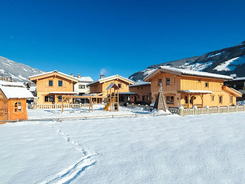 Holiday home with sauna | Mountain view - Image 1