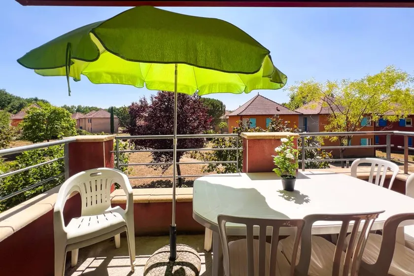 Family-oriented pleasant holiday apartment with heated pool & garden | Dogs allowed - Image 1