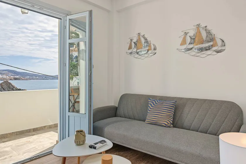 Apartment | Sea view - Image 1