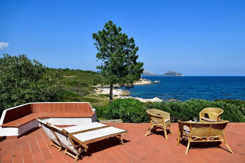 Charmante villa entièrement équipée avec terrasse, barbecue et internet haut débit | Vue mer | Plage à proximité | Parfaite pour le travail à distance | Avec animaux bienvenus - Image 1