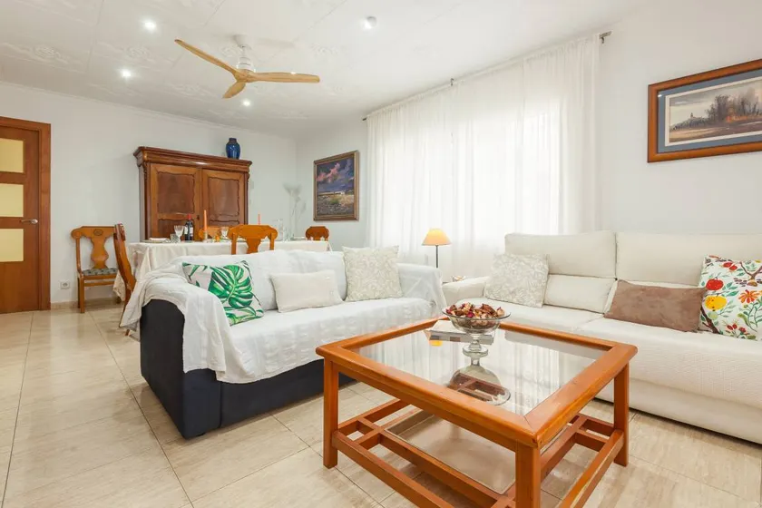 Apartment 'Amelie' mit WLAN im Zentrum von Canet de Mar - Image 1