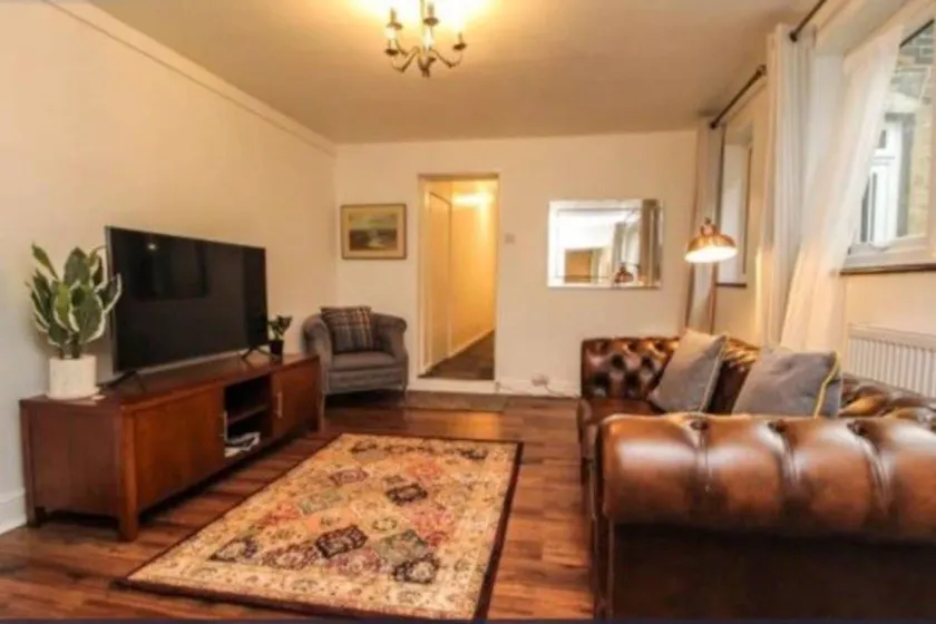 Holiday apartment with garden - Image 1