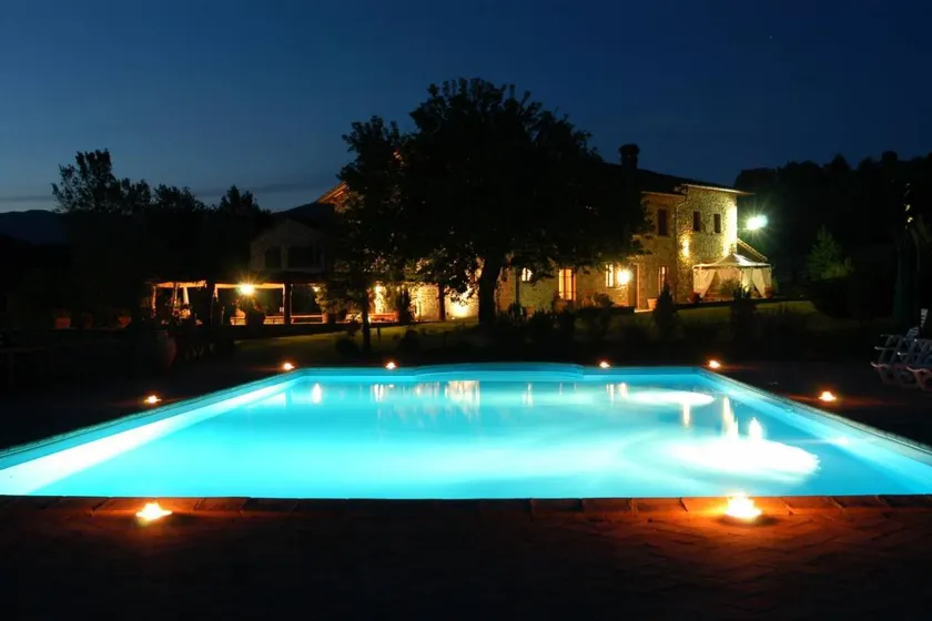 Villa with garden, private pool & barbecue - Image 1