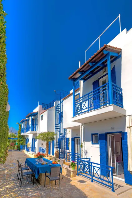 Flat with terrace, barbeque & garden - Image 1
