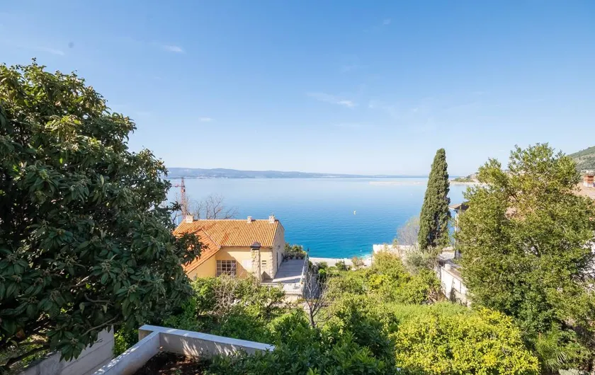 Apartment | Sea view - Image 1