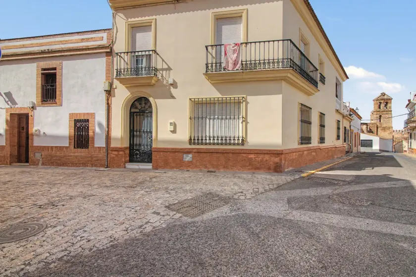House with private pool & terrace | Good for workation - Image 1