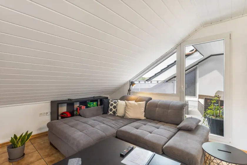 Arnsberger Wald Holiday Apartment with Balcony and Wi-Fi - Image 1