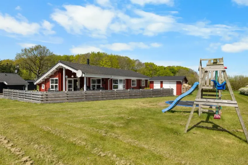 Ferienhaus mit Terrasse, Grill und Garten | Meerblick - Image 1