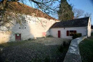 Gite with BBQ, garden & terrace - Image 1