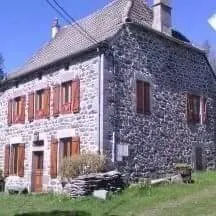 Maison avec barbecue et jardin | Vue montagne - Image 1