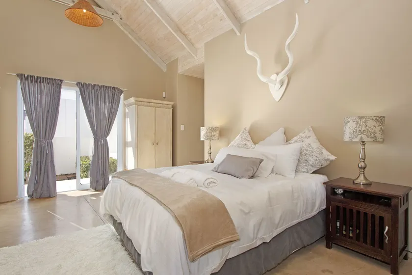 Blue Lagoon 2 - Room