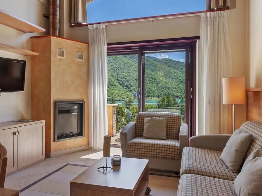 Scenic Loft in Scanno near Museo Della Lana - Image 1