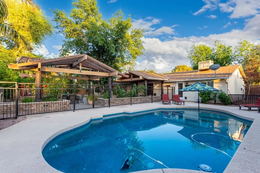 Princeton Horse Property Gilbert 4 Bedroom Home by Redawning - Image 1
