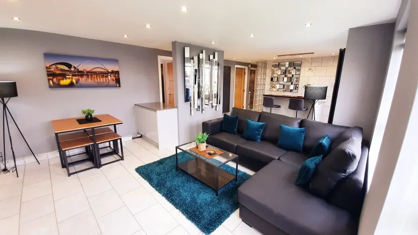 Tynemouth Two Bedroom Apartment - Image 1
